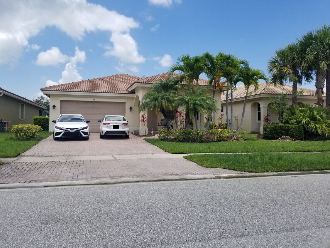 779 Bent Creek Dr, Fort Pierce, FL 34947 House Rental in Fort Pierce