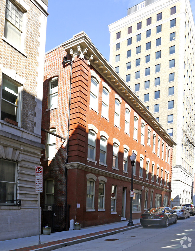 Second Entrance to Building - Cherokee Lofts