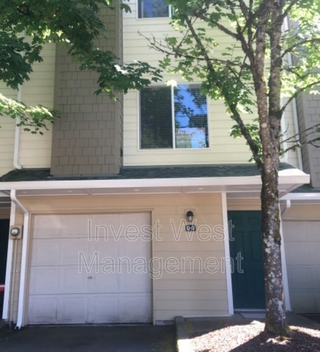 Building Photo - 13216 NE Salmon Creek Ave