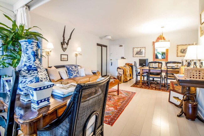 Foto del edificio - Affordable (utils included!) Luxury Living...