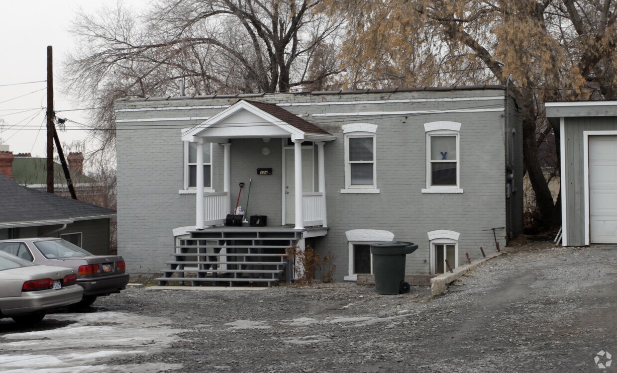 Foto del edificio - 124 W Apricot Ave