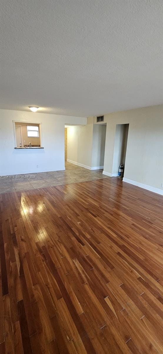 Building Photo - 410 NW 68th Ave