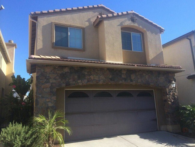 Building Photo - 9356 Condor Ct