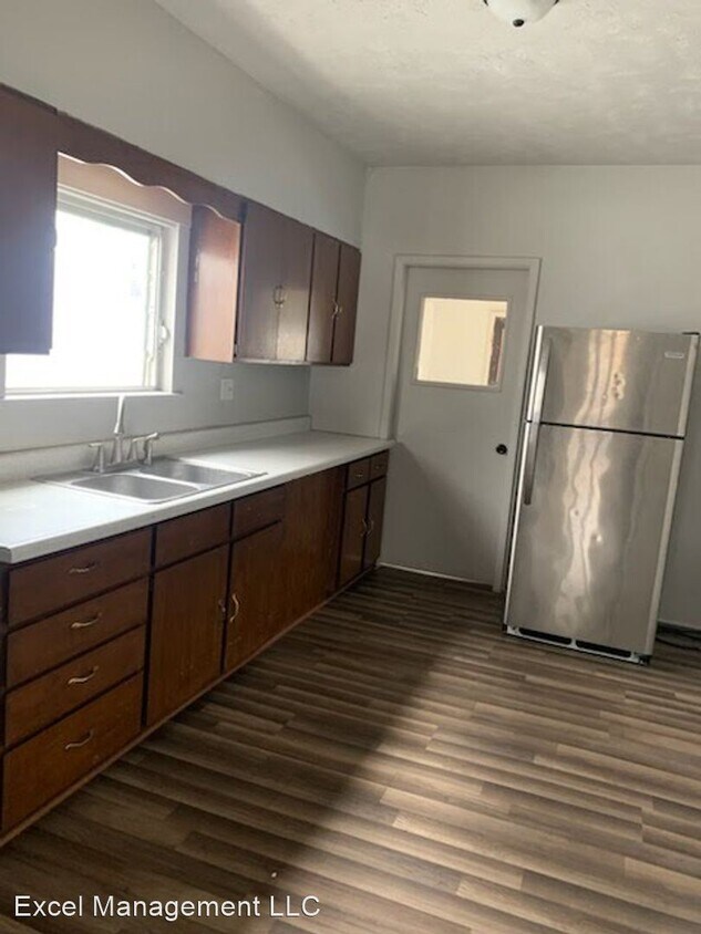 4 br, 1 bath House 1814 Werwinski St House Rental in South Bend, IN