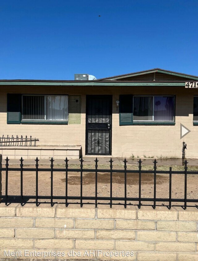 Foto principal - 2 br, 1.5 bath House - 4719 N 15TH AVE #4