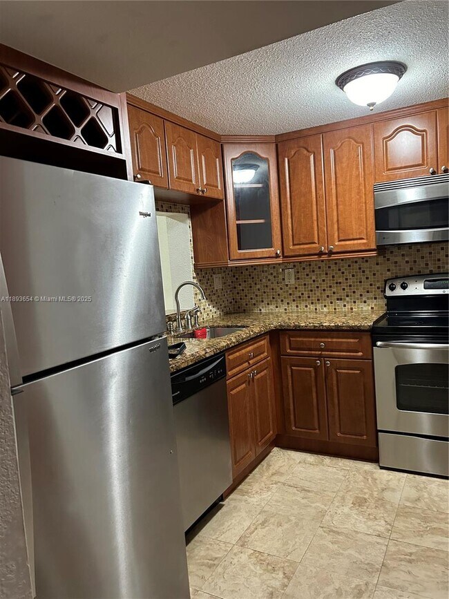 Foto del edificio - 11750 SW 18th St