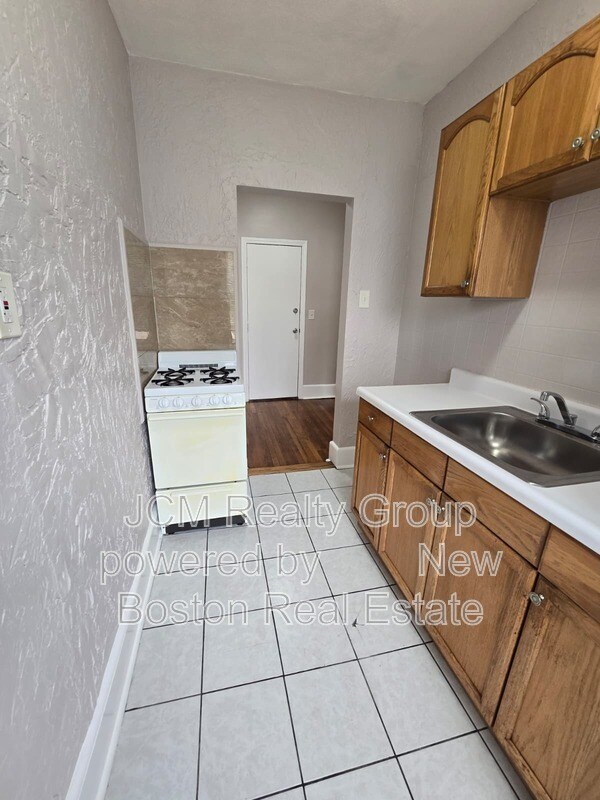 Photo - 167 North Common St