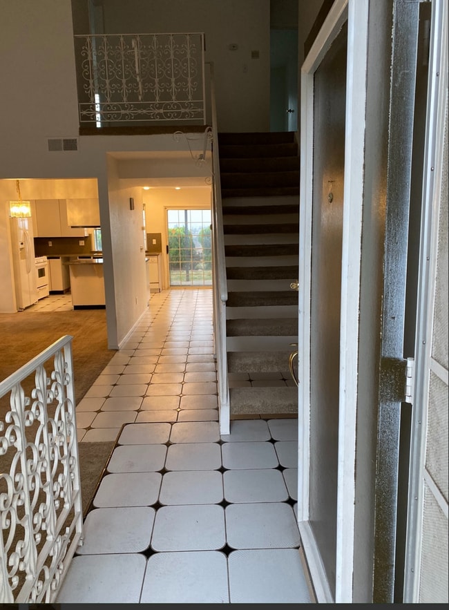 Building Photo - Rancho San Diego sunsets by the pool!