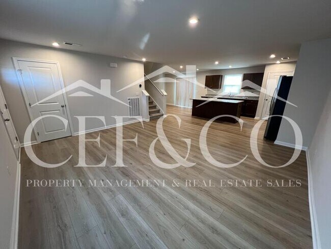 Foto del edificio - New Construction Gem – 4BR + Loft, Garage, and Great Amenities!