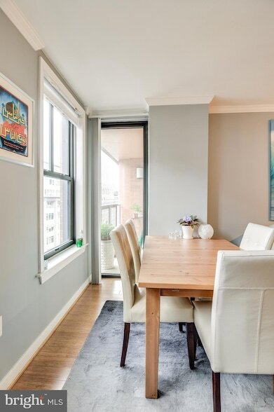 Foto del edificio - 631 D St NW