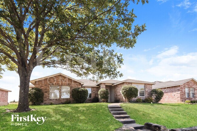 Building Photo - 1395 Stewart Dr