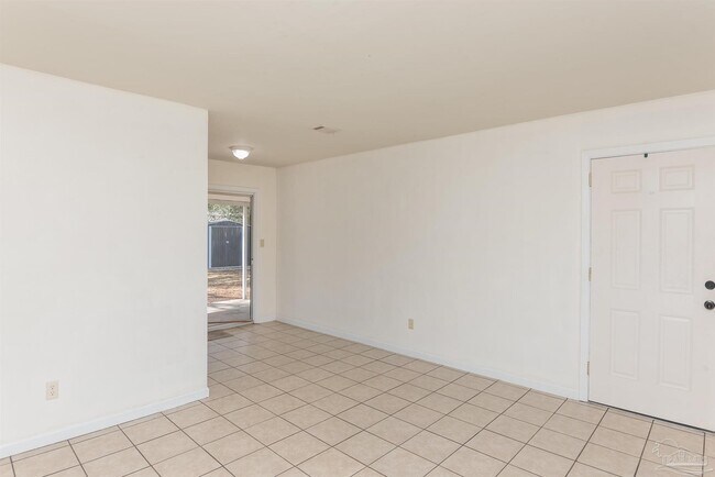 Foto del edificio - 4513 Guerlain Way