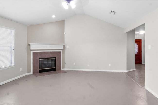 Building Photo - 13031 Bramford Pointe Ln