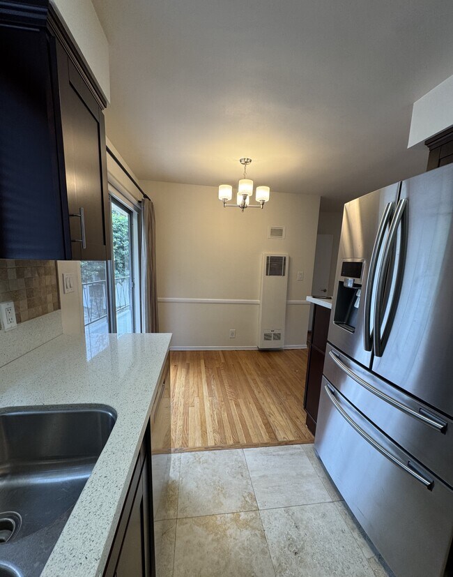 Foto del edificio - 855 Moraga Dr