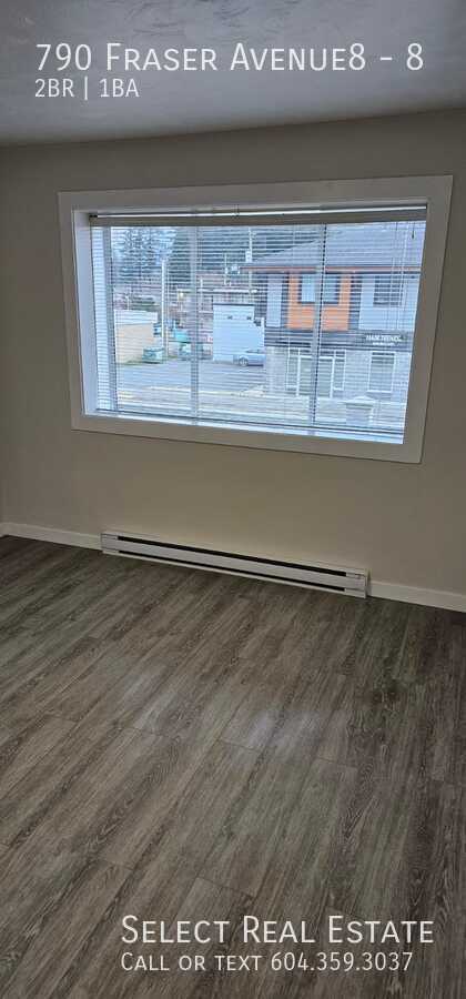 Photo du bâtiment - 790 Fraser Ave