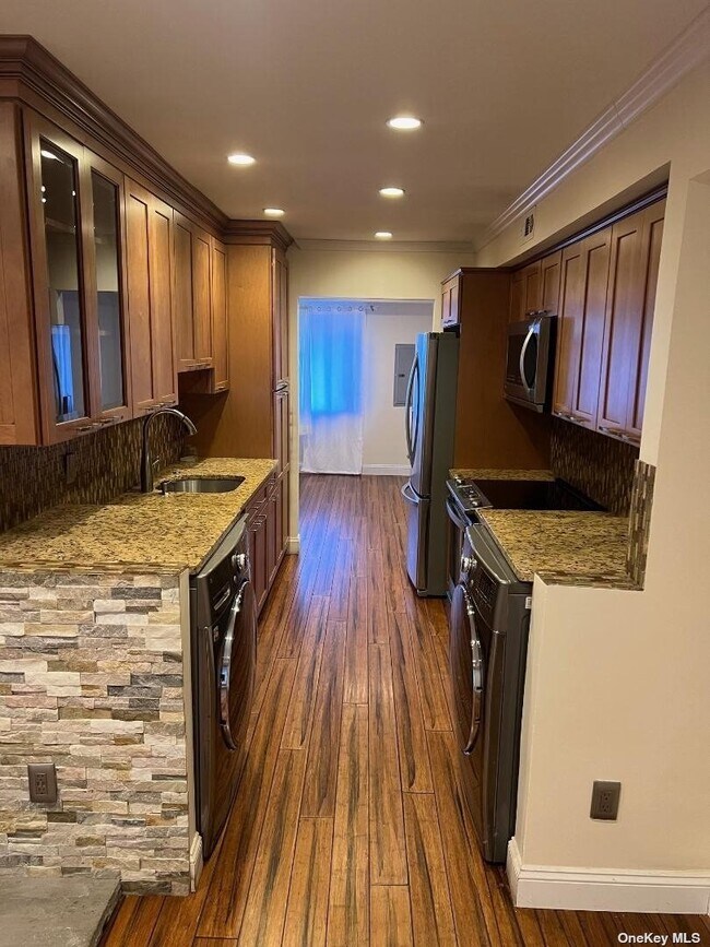 Foto del edificio - 74 Wooded Ct