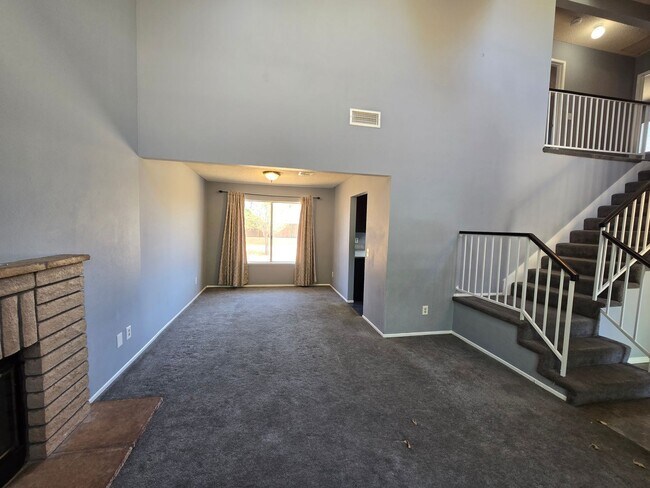 Foto del edificio - 39418 Southcliff Way
