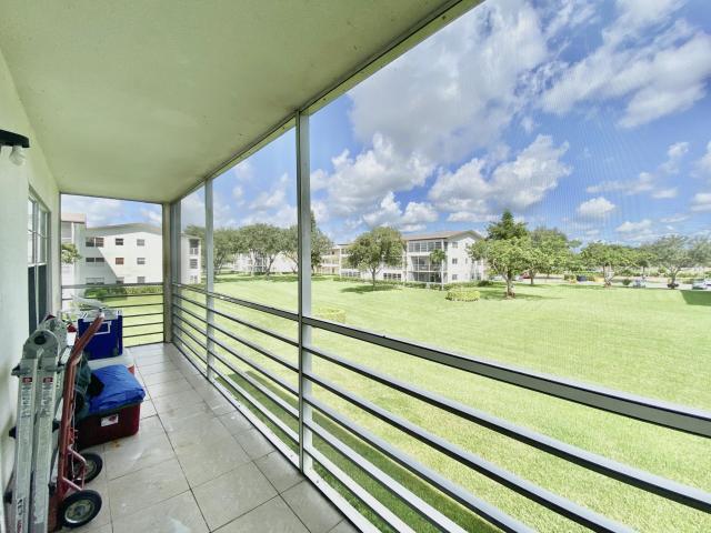 Foto del edificio - 309 Mansfield H