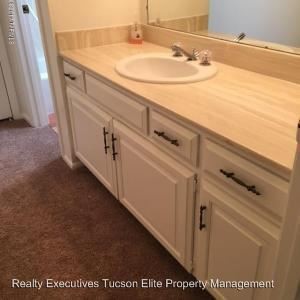 Foto del edificio - 2 br, 2 bath House - 1231 S. Oak Park