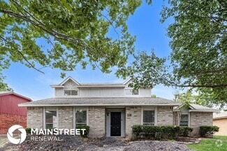 Building Photo - 8913 Doliver Dr