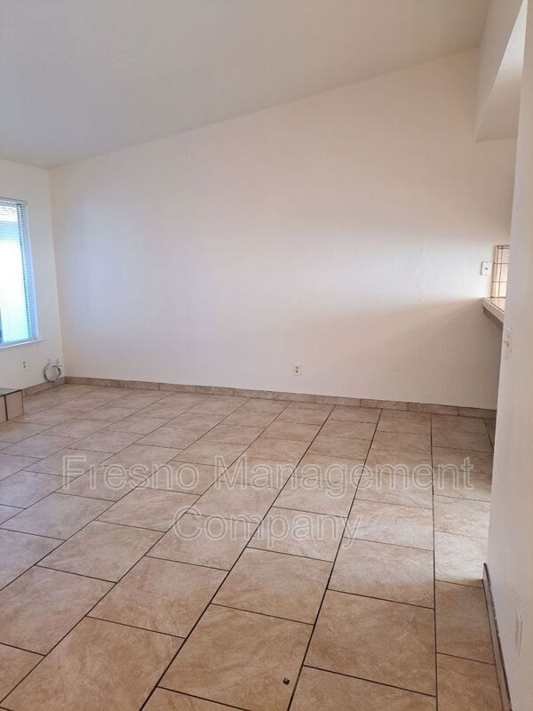 4070 N Benedict Ave Unit 102, Fresno, CA 93722 Condo for Rent in