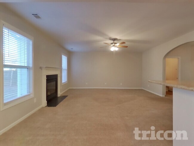 Foto del edificio - 99 Stonebridge Crossing