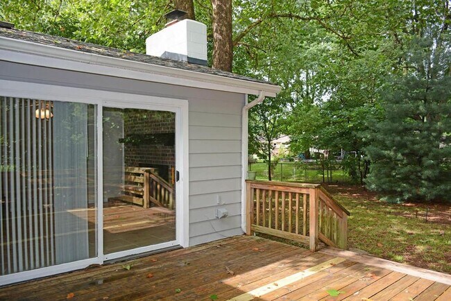 Foto del edificio - 1103 S Bruce Ave