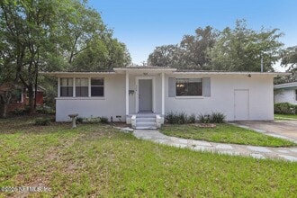 356 Tidewater Cir W