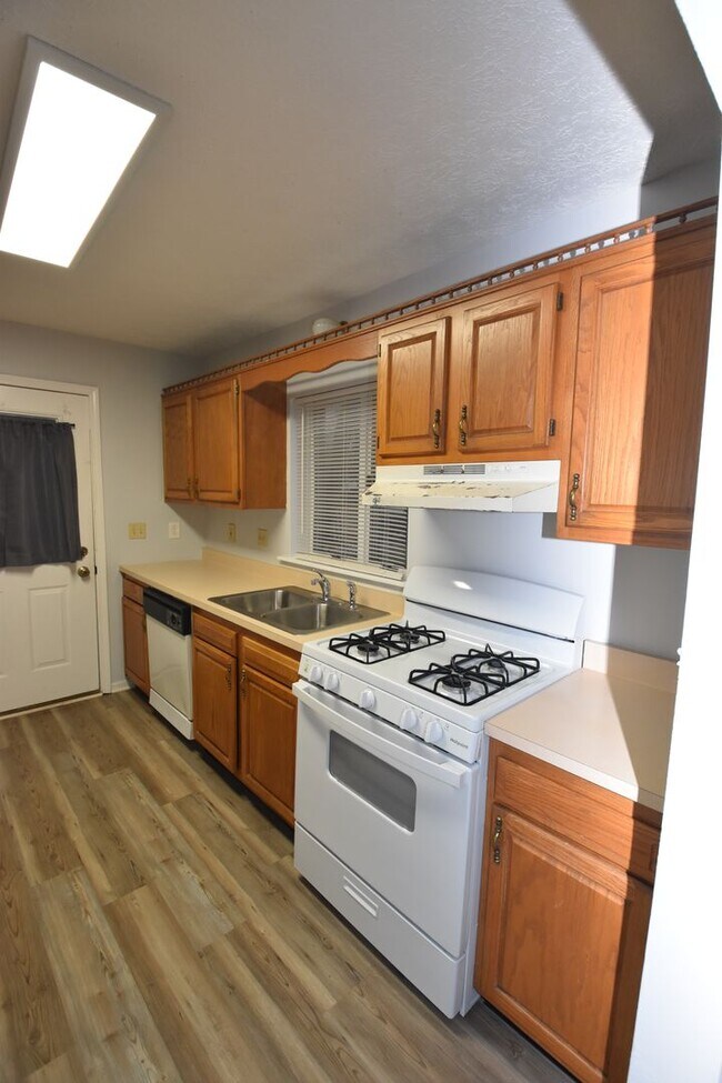 Foto del edificio - 2 Bedroom, 1 Bath House in Greenfield