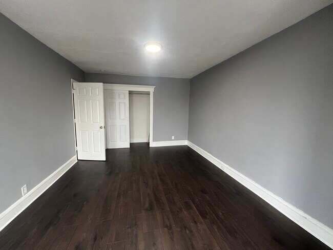 Foto del edificio - 218 S 11th St