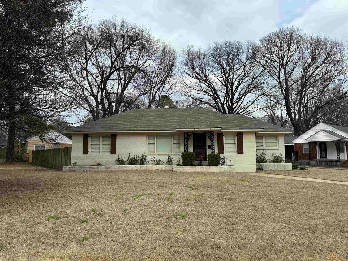 Foto principal - 4872 Carnes Ave