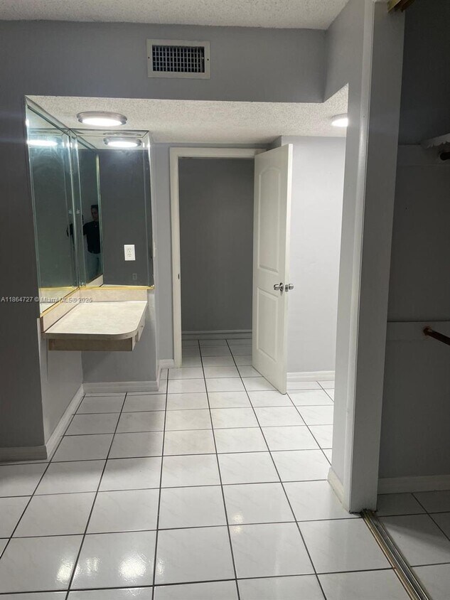Primary Photo - 3700 NW 62nd Ave