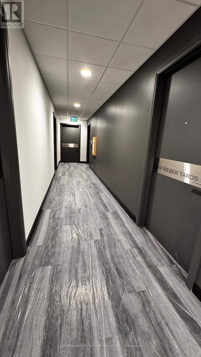 Building Photo - 1333 Weber St E