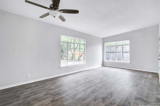 Building Photo - 159 Antrim Dr