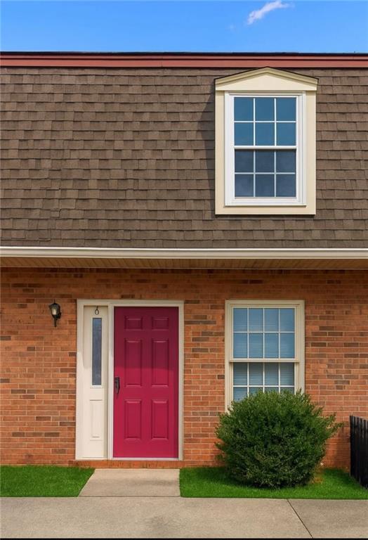 Foto principal - 3730 Old Flowery Branch Rd