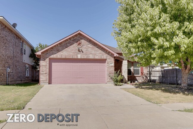 Foto del edificio - 9016 Garden Springs Dr