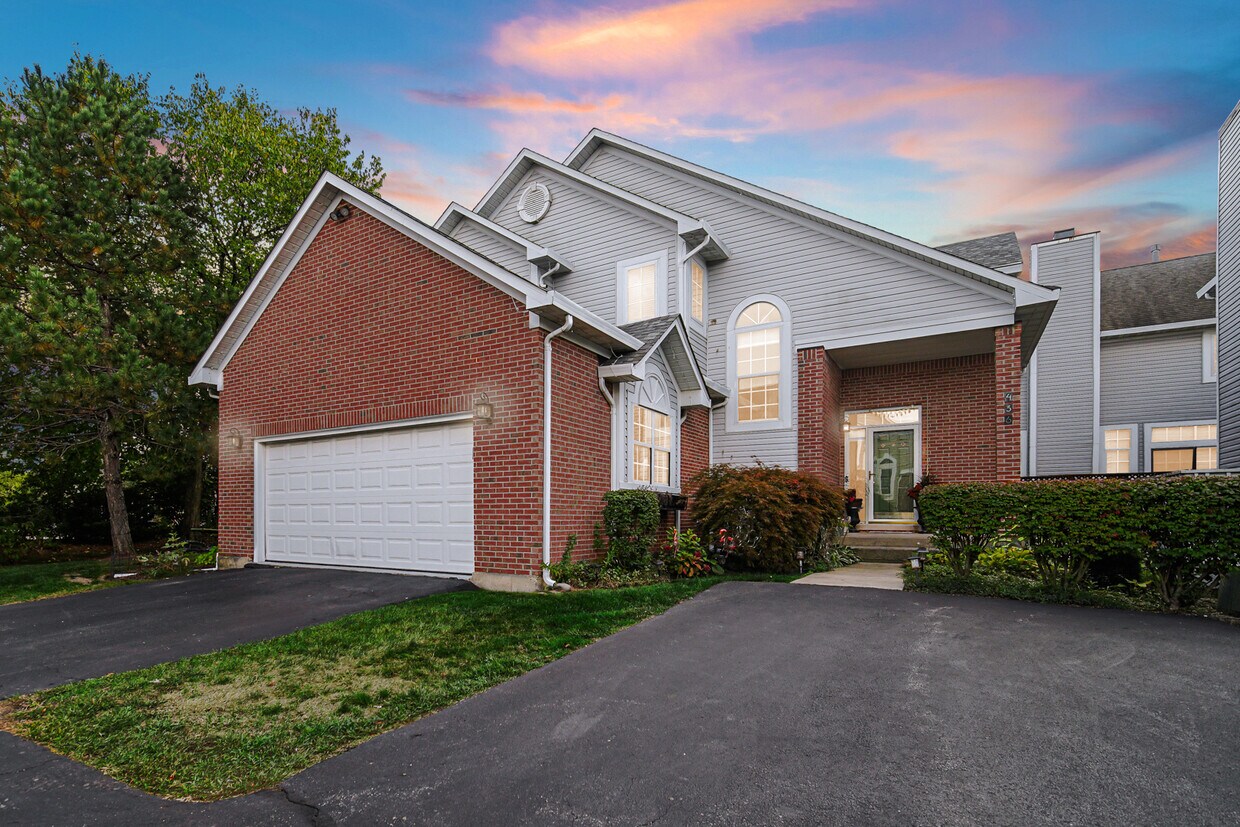 Foto principal - 436 W Parkside Dr