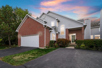 Building Photo - 436 W Parkside Dr