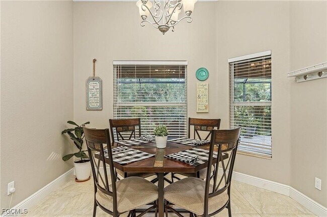 Foto del edificio - 11210 Rabun Gap Dr