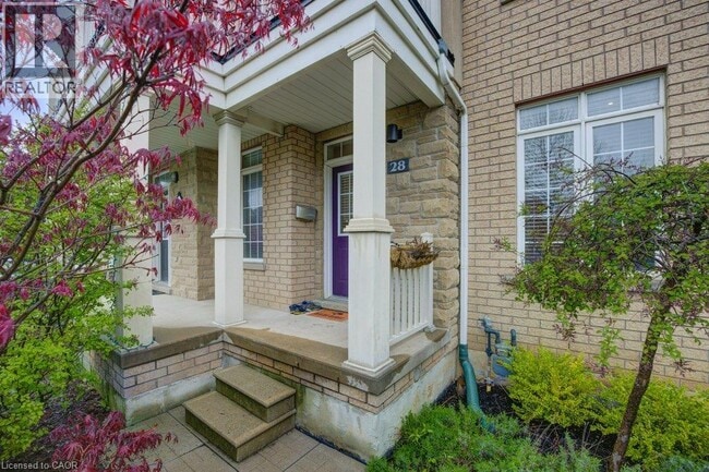 Building Photo - 28 Glendarling Crescent