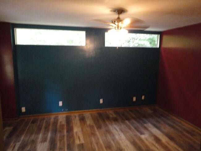 Building Photo - Owner lookin for a 7 month Lease only