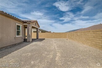 Building Photo - 728 Omaggio Pl