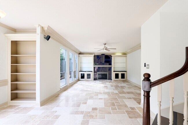Building Photo - 17210 Chagall Ln