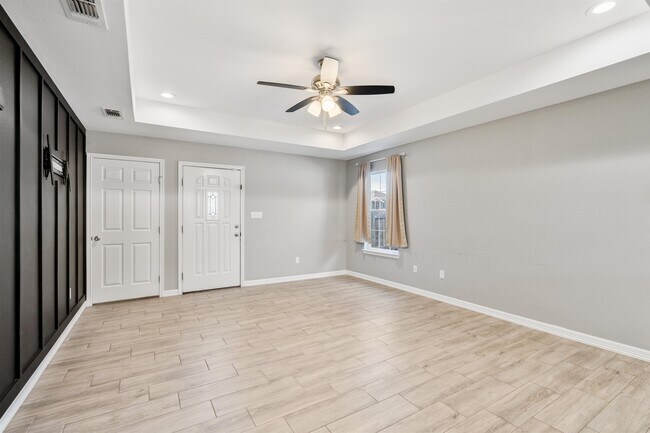 Foto del edificio - 1020 Tesoro Pass