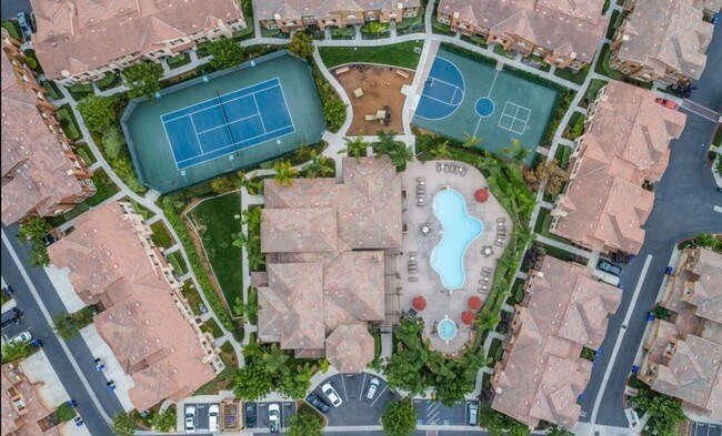 Airoso aerial view - 13022 La Porta Point