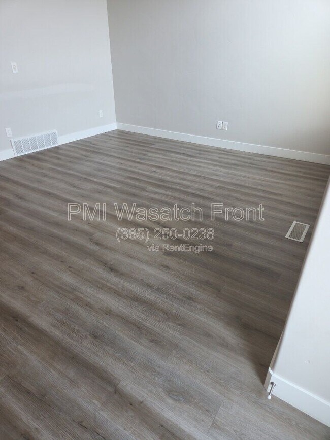 Foto del edificio - 5317 W Wedel Dr
