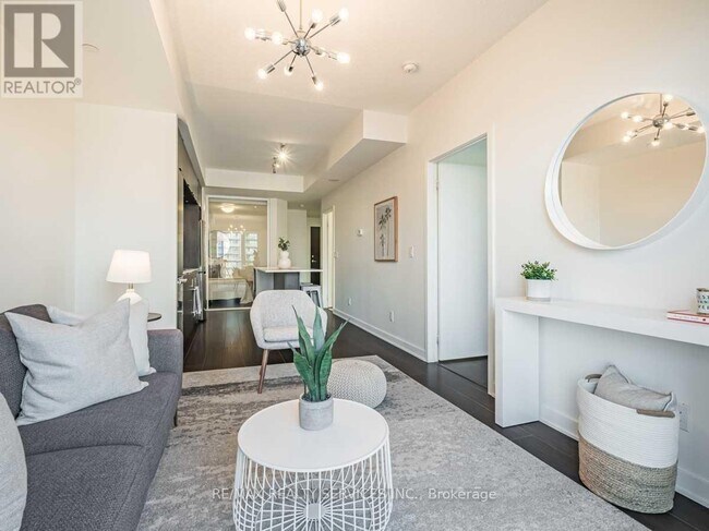 Photo du bâtiment - 170 Sumach St