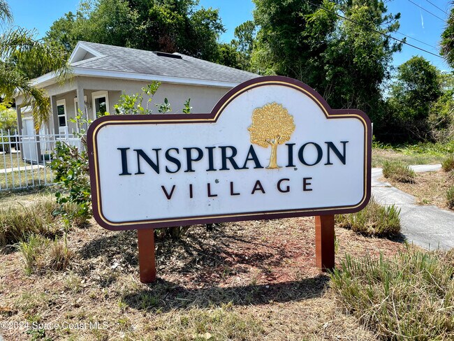 Foto del edificio - 1000 Dames Ct