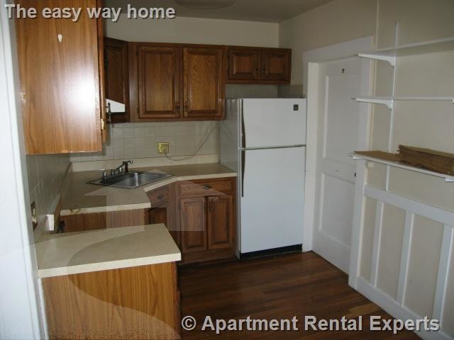 Foto del edificio - 36 College Ave