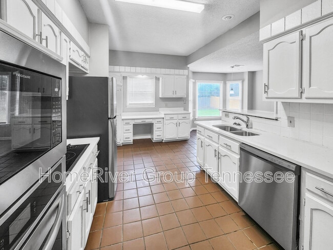 Building Photo - 4384 Walden Cove